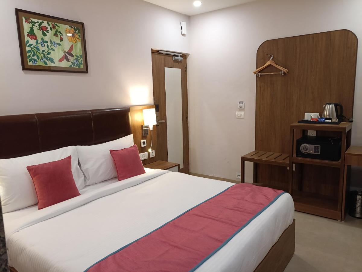 The Beacon Hotel Vadodara Eksteriør bilde