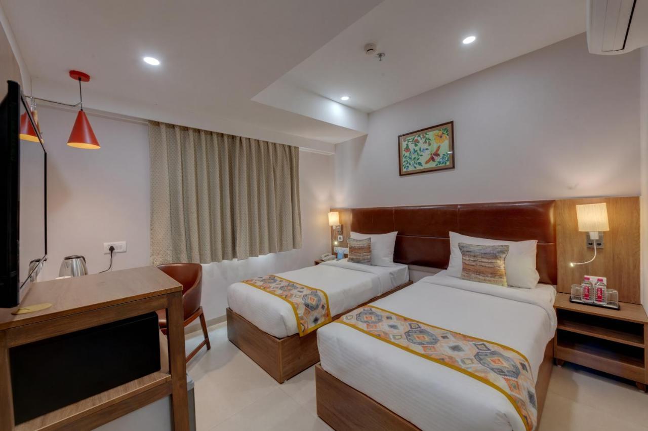 The Beacon Hotel Vadodara Eksteriør bilde