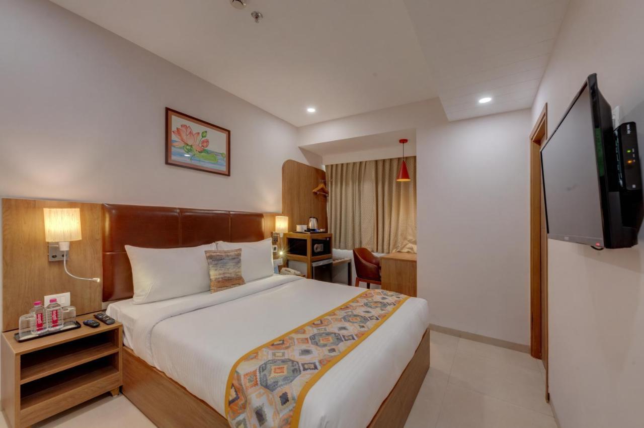 The Beacon Hotel Vadodara Eksteriør bilde